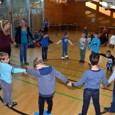 Spielen verbindet