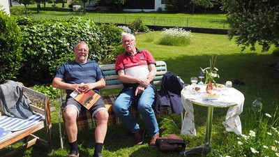 Bänkle Hock Schnetzer 2.JPG
