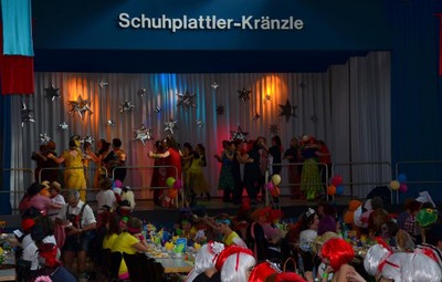 Schuhplattler-Kränzle mit Ball