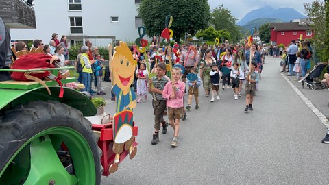 Teilnahme bei Bezirksmusikfest in Muntlix