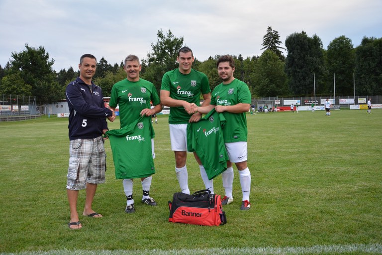 Trikot seit 2015