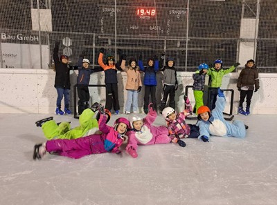 Eislaufen JM Muntlix-Sulz.JPG