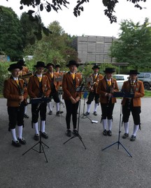 Ein Hoch auf 80 Jahre
