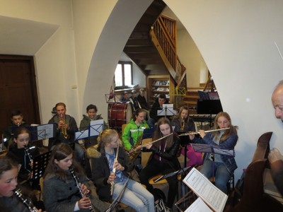 Jungmusik_Kirche_2.JPG
