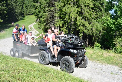 Frühschoppen bei der Skihütte