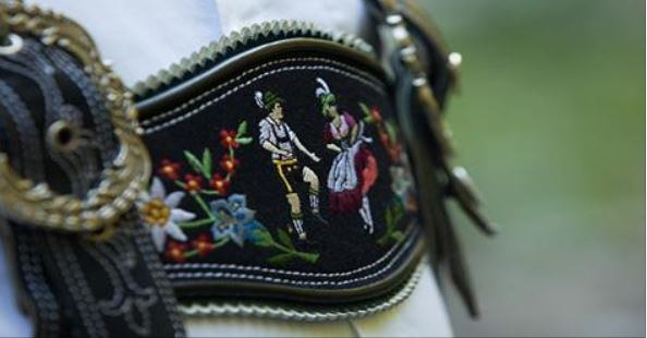 Schuhplattlergruppe Zwischenwasser
